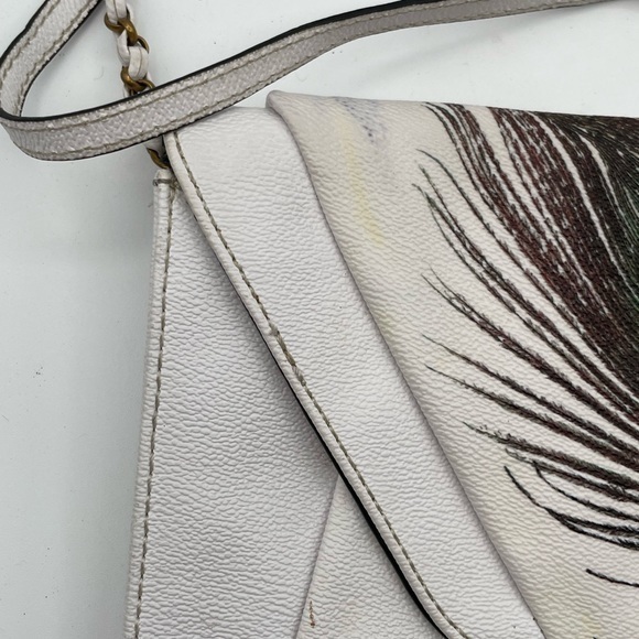 Elliott Lucca crossbody purse - Picture 3 of 11